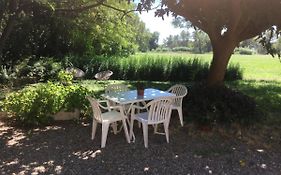 Appartement Dans Un Mas Provencal