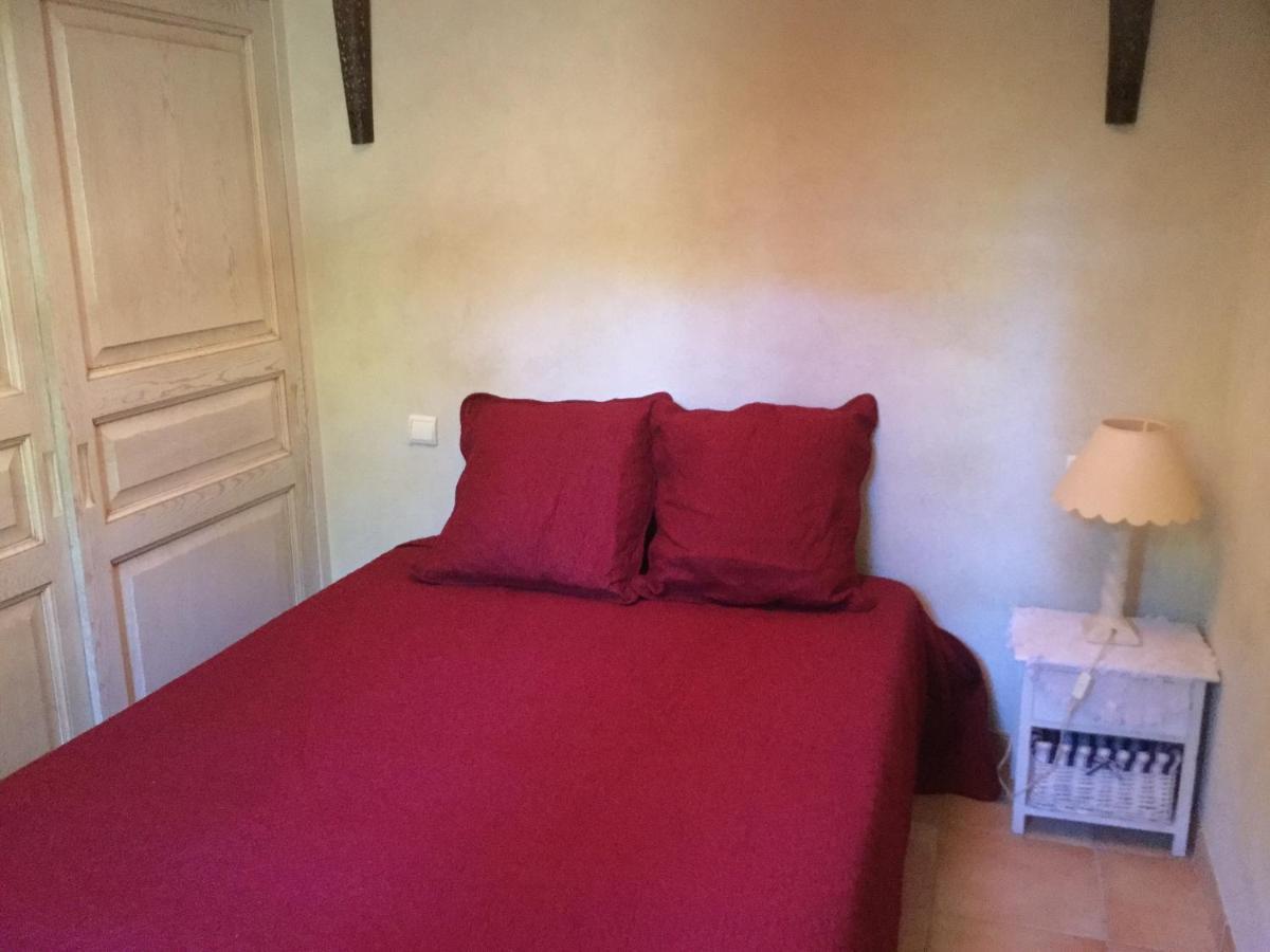 Appartement Dans Un Mas Provencal Istres Extérieur photo